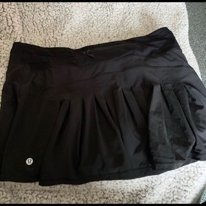 Black Lululemon golf/tennis skirt/skort
